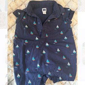 Janie and Jack navy sailboat romper / Size 0-3 months